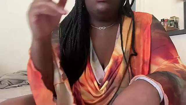 nanaisbackk's Live XXX Chat