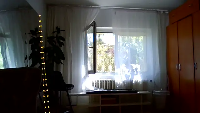 Ms-Lust1- Chat XXX in diretta