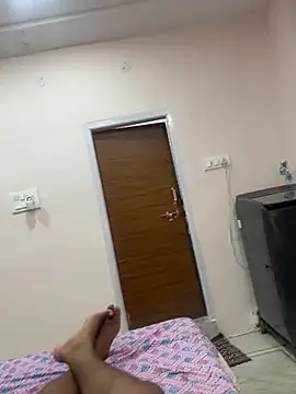 pradeepredd's Webcam Show