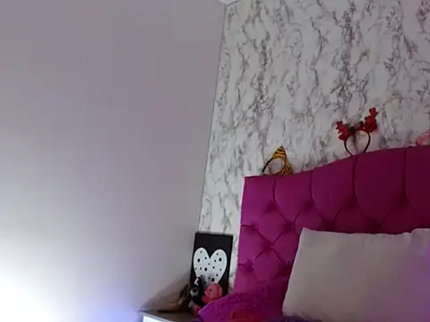 AlexaFontanaのライブXXXチャット