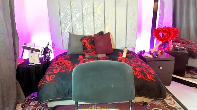 AndreaKinky: вебкам-шоу