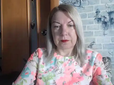 Lillia_Ray Chat XXX in diretta