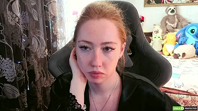 TinaBrook: онлайн-секс-чат