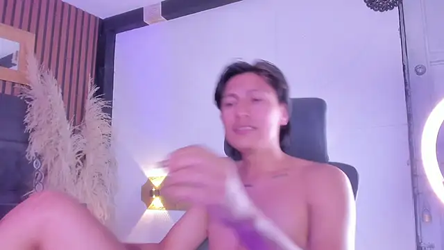 MarcoAndAllice's Live XXX Chat