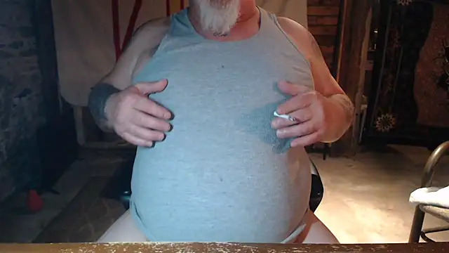 Newfiesausage1972n Webbikameraesitys