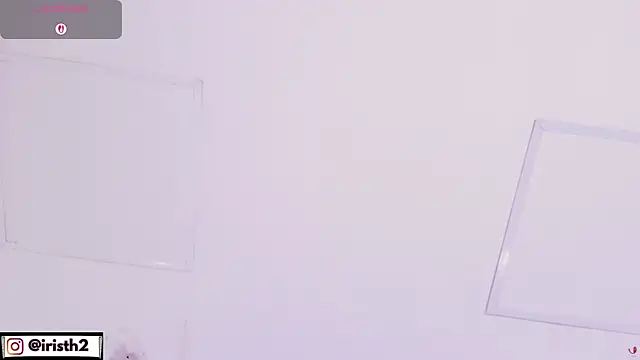 Iris_Thompson_ Chat XXX live