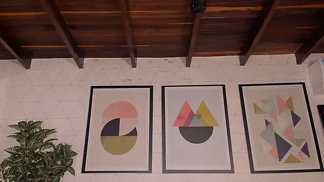 MiaKay1: απευθείας συνομιλία ΧΧΧ