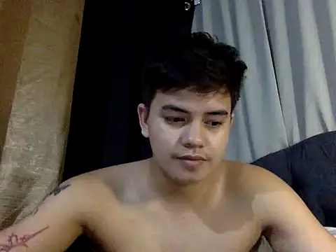 urbigcutienasio 在線直播表演