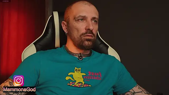 Chatroom XXX en direct de LuckyAlexx