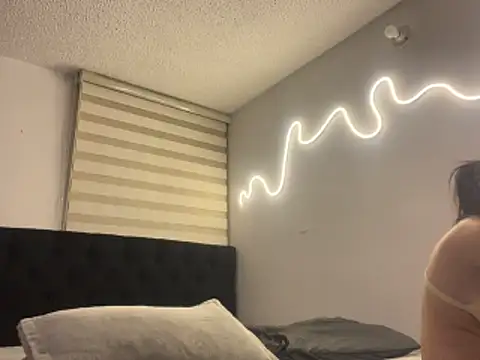 DesireLuxe's Webcam Show