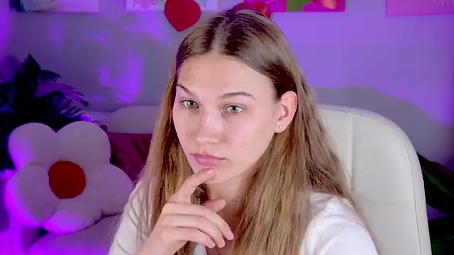 Sweet_Emilya Live XXX-Chat