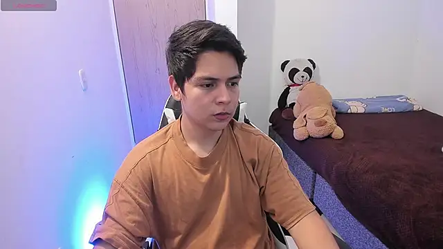 Asta_YunoXXX Show in webcam