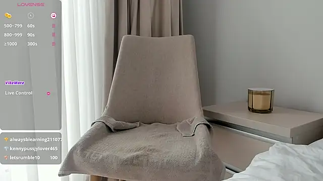 Онлайн чат XXX VickyStonee