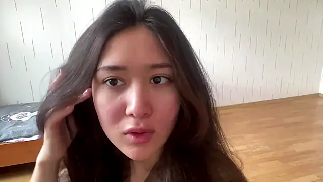 Онлайн чат XXX YourMiIa