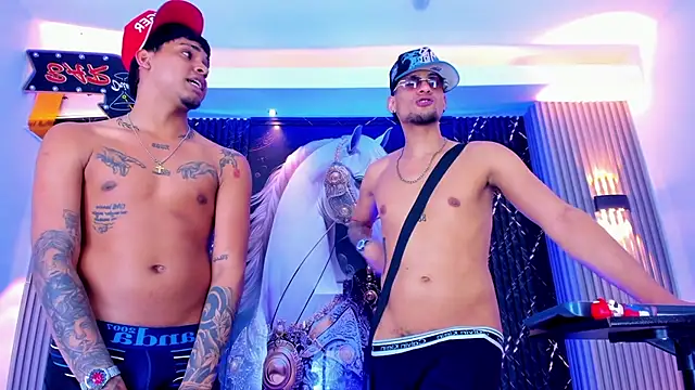 the_knights_of_the_night_ Show Webcam