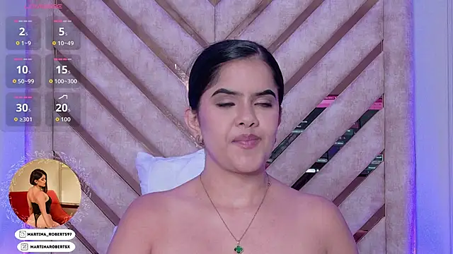 Онлайн чат XXX Martina-Roberts-