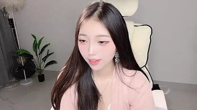 Yukiy8877 现场XXX聊天