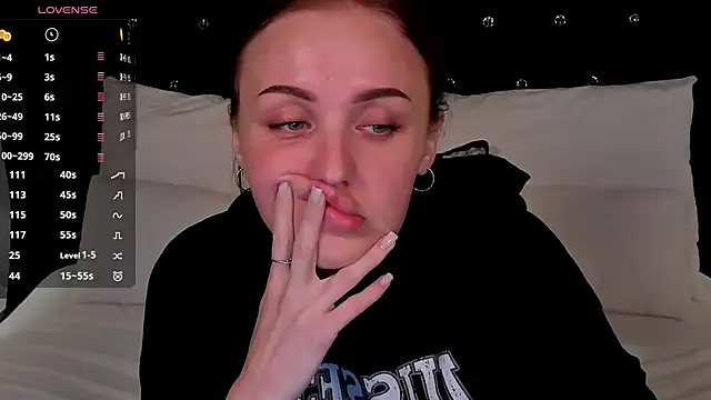 LianaFord's Live XXX Chat