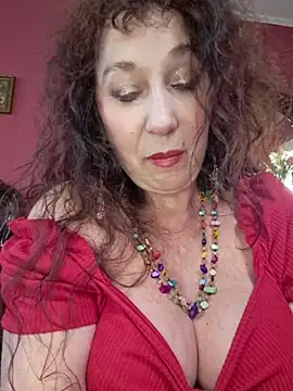 GypsyEsmeralda 라이브 XXX 채팅