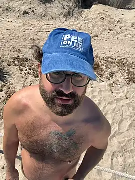 eduardbareback's Live XXX Chat