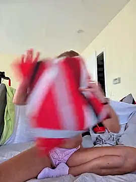 Вебкам-шоу HotWifeLyn68