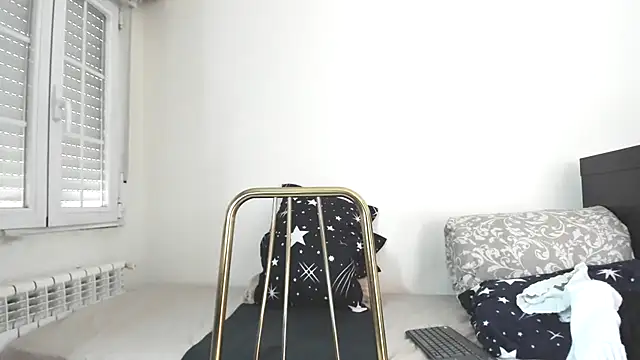 CristalDivine Chat XXX in diretta