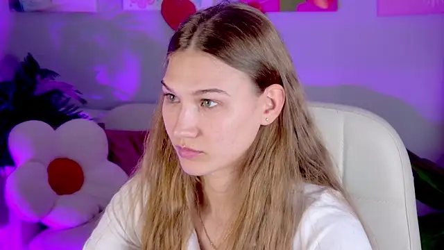 Онлайн чат XXX Sweet_Emilya