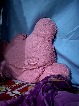 Ezabelljohn Show in webcam