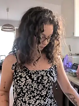 IreneBlue_ – Live XXX-chat