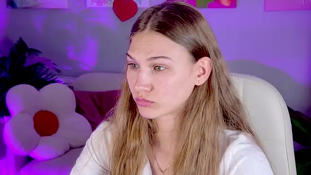 Sweet_Emilya 现场XXX聊天