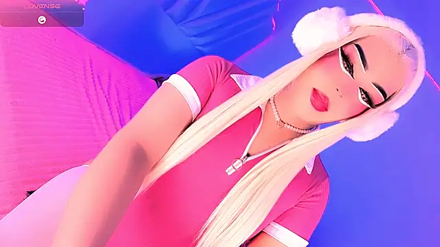 Valentina_Smith1_n Webbikameraesitys