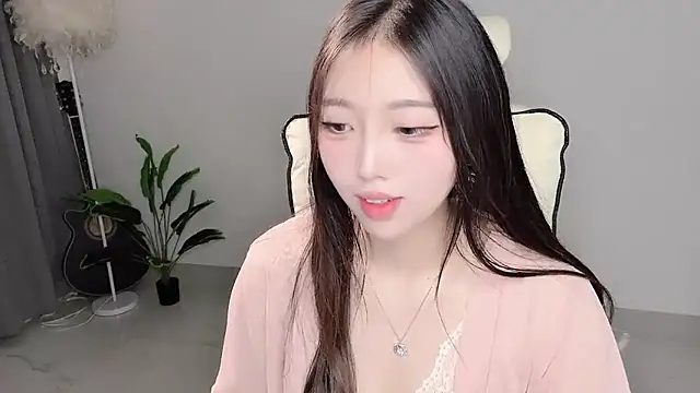 Yukiy8877 现场XXX聊天