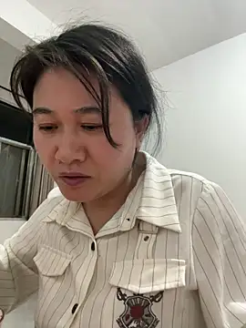 daaqnnのライブXXXチャット