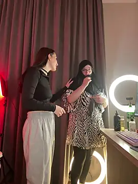 FlexboxDoll Chat XXX in diretta