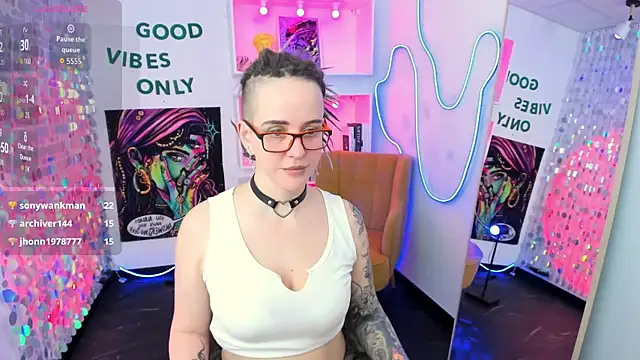 LisaFoxy_y 现场XXX聊天