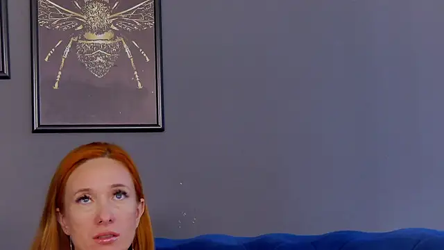 Онлайн чат XXX AnneHove