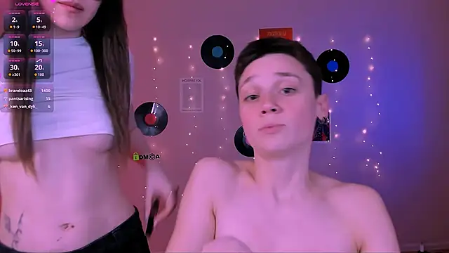 Chat XXX en directo de emi_fade