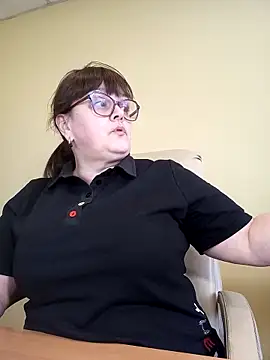 BrandiOhNight 现场XXX聊天