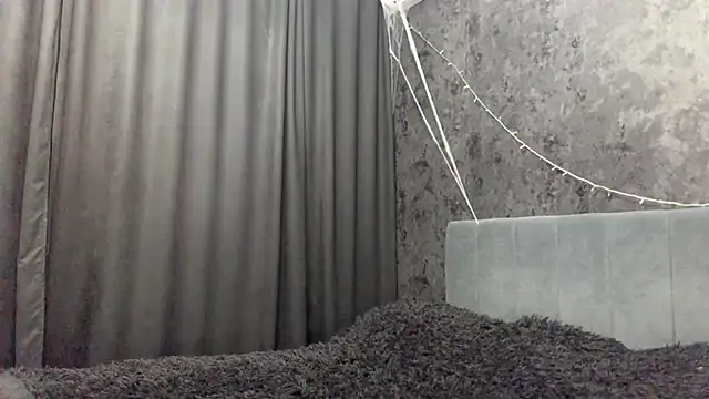 Вебкам-шоу EmilyEmbears