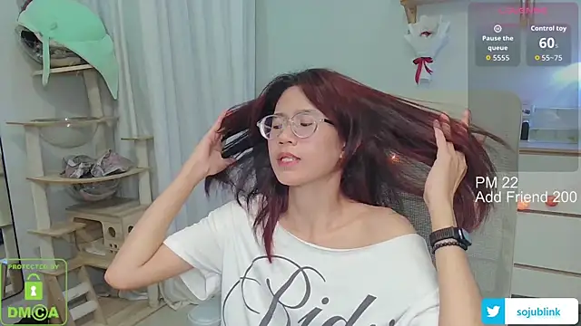 Онлайн чат XXX littlemiilk