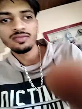 Chat +18 de Wild_Vassu ao vivo