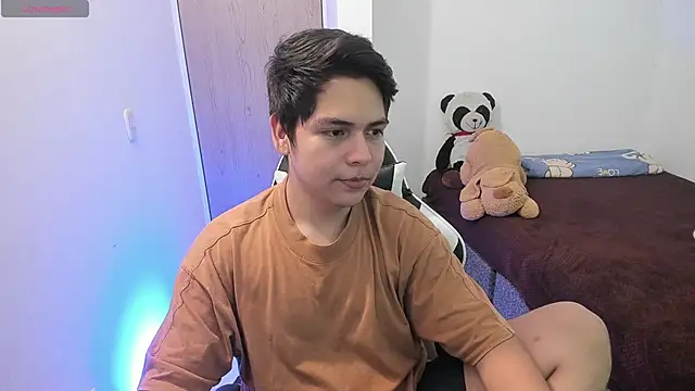 عرض كام Asta_YunoXXX