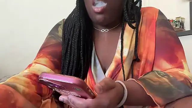 nanaisbackkのライブXXXチャット