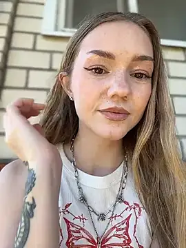 MilaMoone 라이브 XXX 채팅