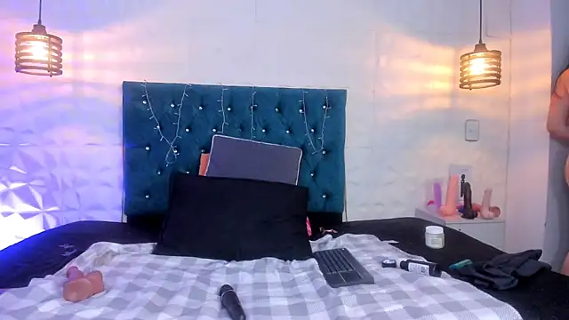 samantha_foxyyのライブXXXチャット