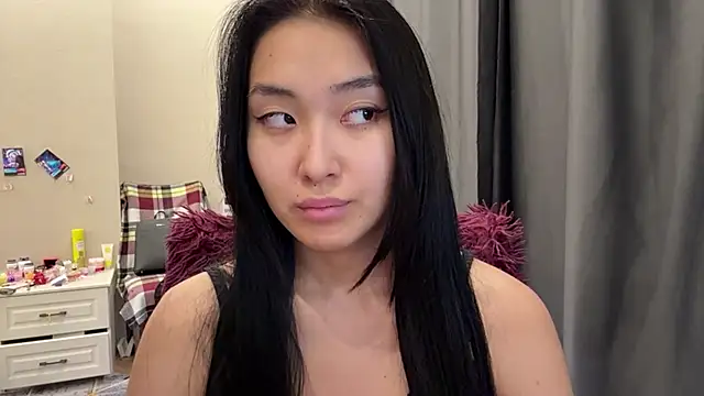 SinaGervasi Adlı Modelin Canlı XXX Sohbeti