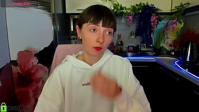 TayanaJons 现场XXX聊天