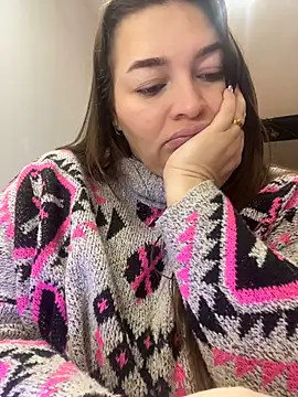 sarahreyess_11 Live XXX Chat