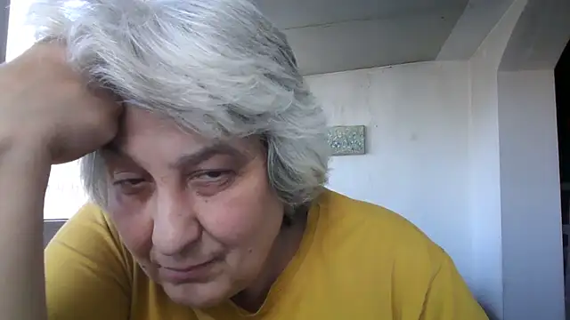 ExquisiteMatureのライブXXXチャット