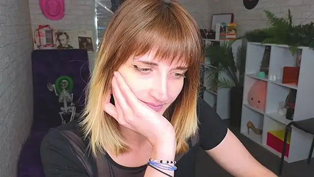 Chat XXX ao vivo de Nika_Kitten